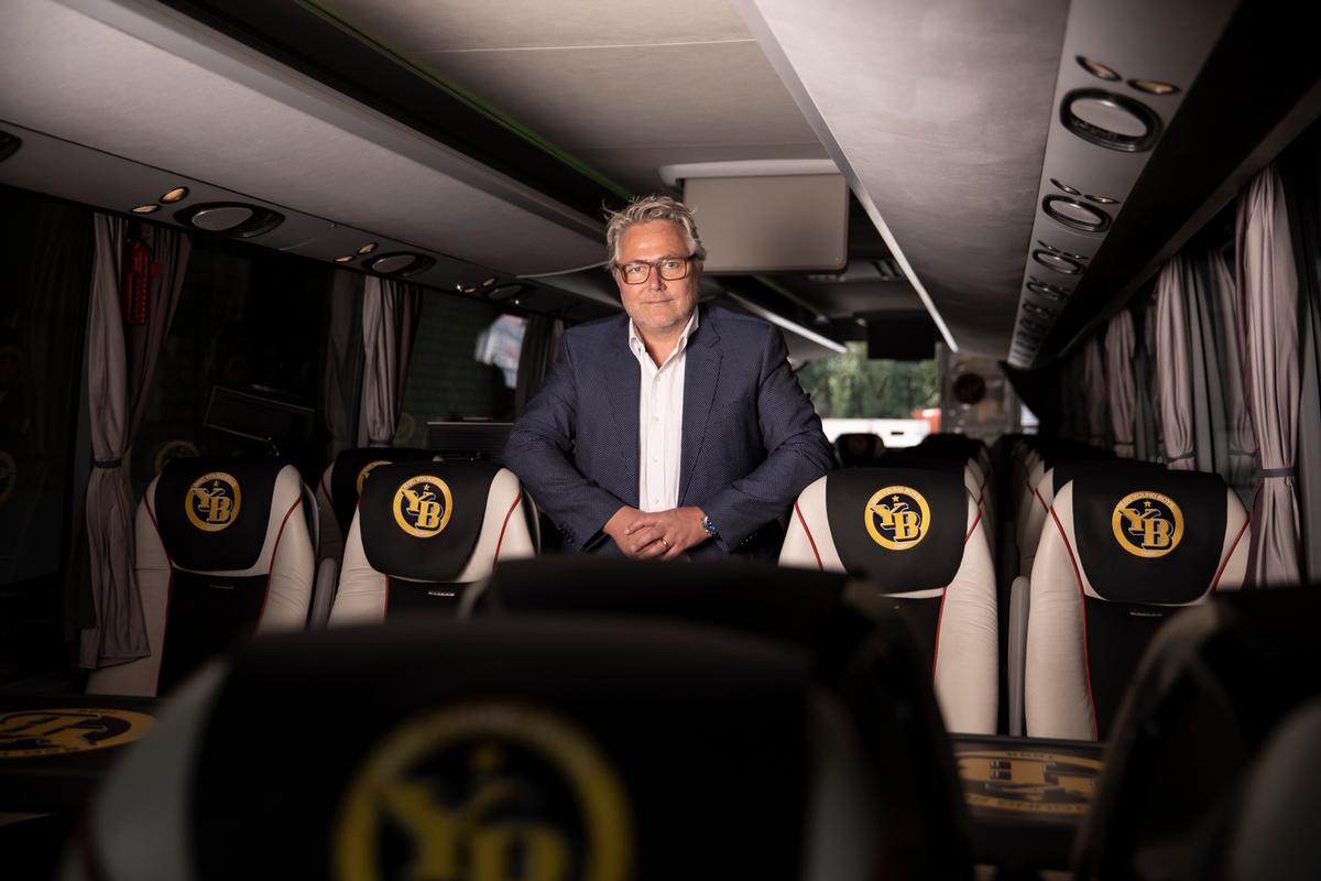 Beat Ackermann, CEO edelline ag im YB-Mannschaftscar