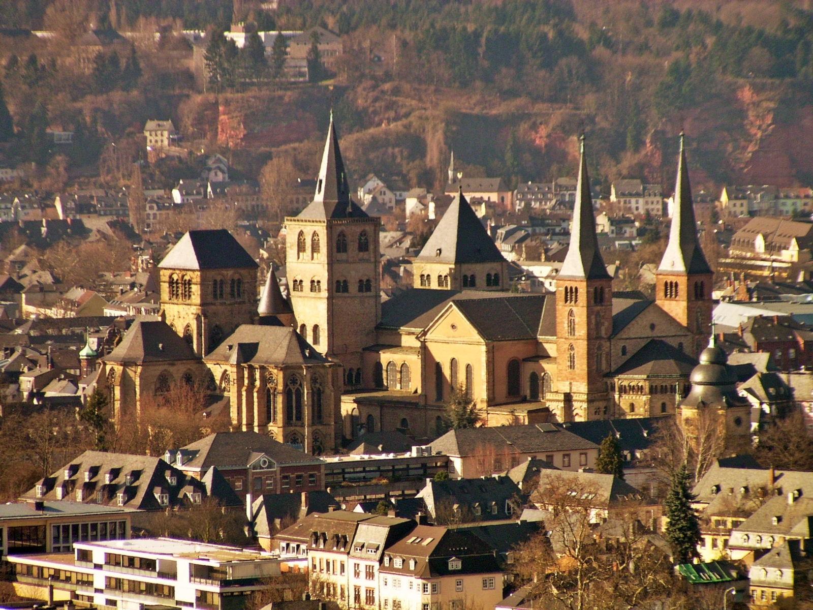 «Porta Nigra» und die glorreichen Sieben